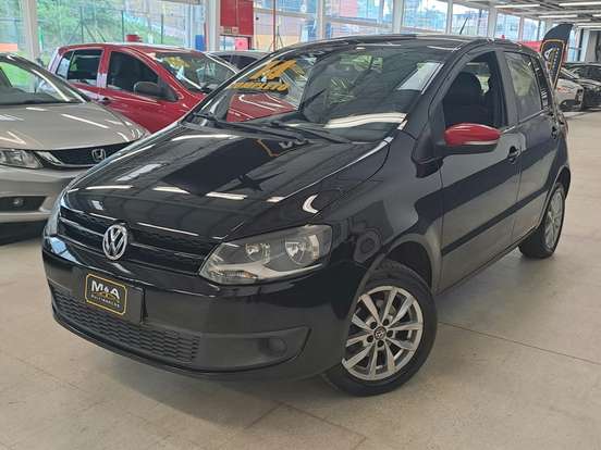 VOLKSWAGEN-FOX-1.6 MI ROCK IN RIO 8V FLEX 4P MANUAL VOLKSWAGEN-FOX-2013