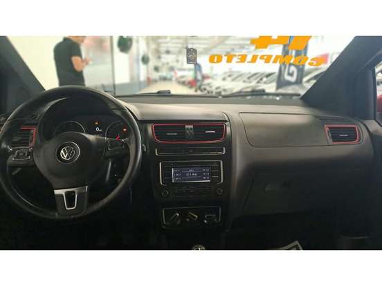 VOLKSWAGEN-FOX-1.6 MI ROCK IN RIO 8V FLEX 4P MANUAL VOLKSWAGEN-FOX-2013