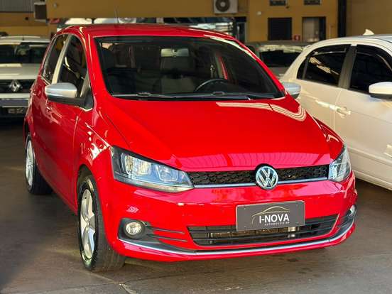 VOLKSWAGEN-FOX-1.6 MI ROCK IN RIO 8V FLEX 4P MANUAL VOLKSWAGEN-FOX-2015