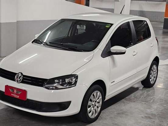 VOLKSWAGEN-FOX-1.6 MI SELEÇÃO 8V FLEX 4P AUTOMATIZADO VOLKSWAGEN-FOX-2014