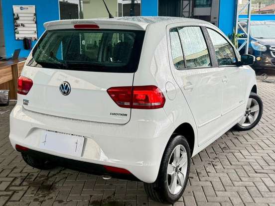 VOLKSWAGEN-FOX-1.6 MSI COMFORTLINE 8V FLEX 4P MANUAL VOLKSWAGEN-FOX-2018