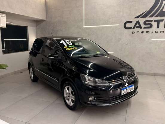 VOLKSWAGEN-FOX-2015