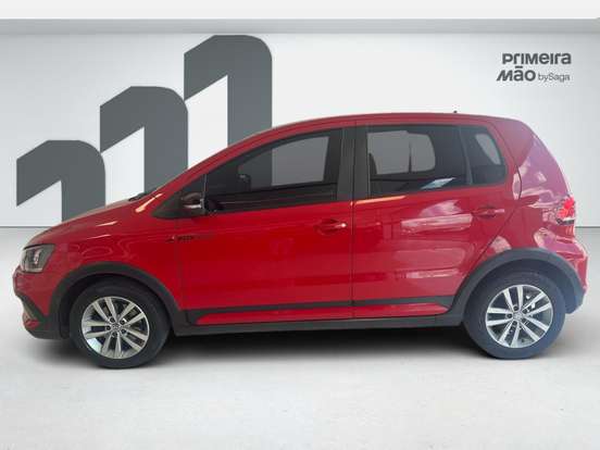 VOLKSWAGEN-FOX-2016