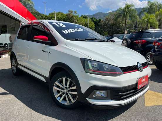 VOLKSWAGEN-FOX-2017