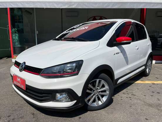 VOLKSWAGEN-FOX-2017