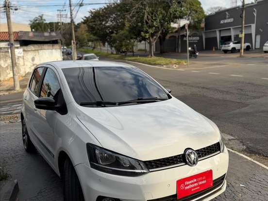 VOLKSWAGEN-FOX-1.6 MSI RUN 8V FLEX 4P MANUAL VOLKSWAGEN-FOX-2016