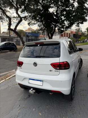 VOLKSWAGEN-FOX-2016