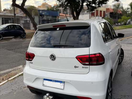 VOLKSWAGEN-FOX-1.6 MSI RUN 8V FLEX 4P MANUAL VOLKSWAGEN-FOX-2016
