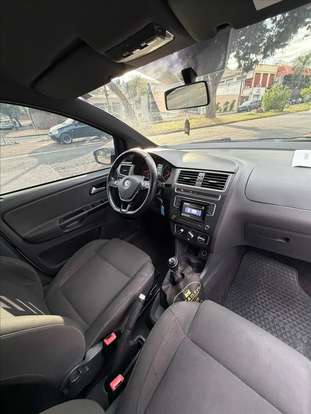 VOLKSWAGEN-FOX-2016
