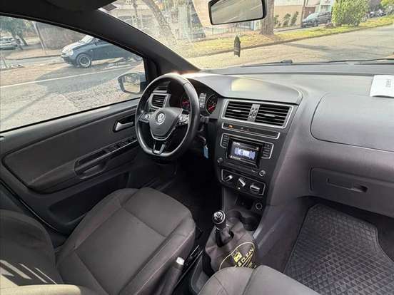 VOLKSWAGEN-FOX-1.6 MSI RUN 8V FLEX 4P MANUAL VOLKSWAGEN-FOX-2016