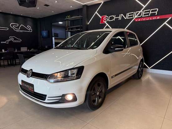 VOLKSWAGEN-FOX-1.6 MSI RUN 8V FLEX 4P MANUAL VOLKSWAGEN-FOX-2016