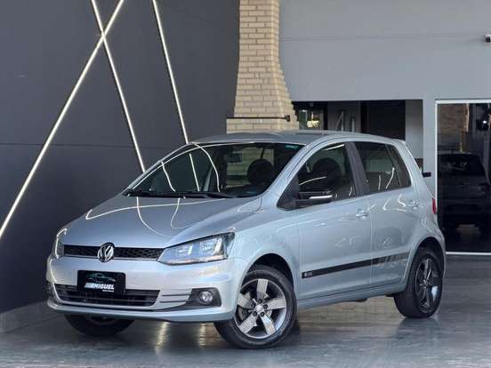VOLKSWAGEN-FOX-1.6 MSI RUN 8V FLEX 4P MANUAL VOLKSWAGEN-FOX-2017