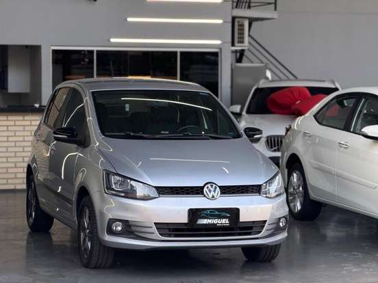 VOLKSWAGEN-FOX-1.6 MSI RUN 8V FLEX 4P MANUAL VOLKSWAGEN-FOX-2017