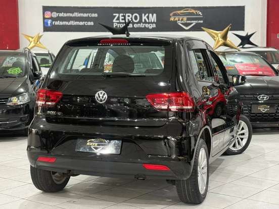 VOLKSWAGEN-FOX-2019