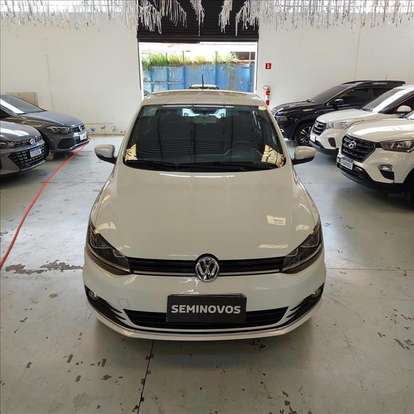 VOLKSWAGEN-FOX-1.6 MSI TOTAL FLEX CONNECT 4P MANUAL VOLKSWAGEN-FOX-2020
