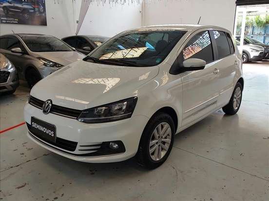 VOLKSWAGEN-FOX-1.6 MSI TOTAL FLEX CONNECT 4P MANUAL VOLKSWAGEN-FOX-2020