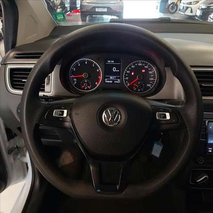 VOLKSWAGEN-FOX-1.6 MSI TOTAL FLEX CONNECT 4P MANUAL VOLKSWAGEN-FOX-2020