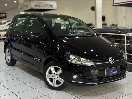 VOLKSWAGEN-FOX-2022