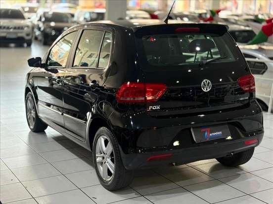 VOLKSWAGEN-FOX-2022