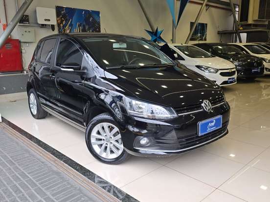 VOLKSWAGEN-FOX-2019