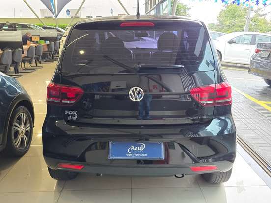 VOLKSWAGEN-FOX-2019