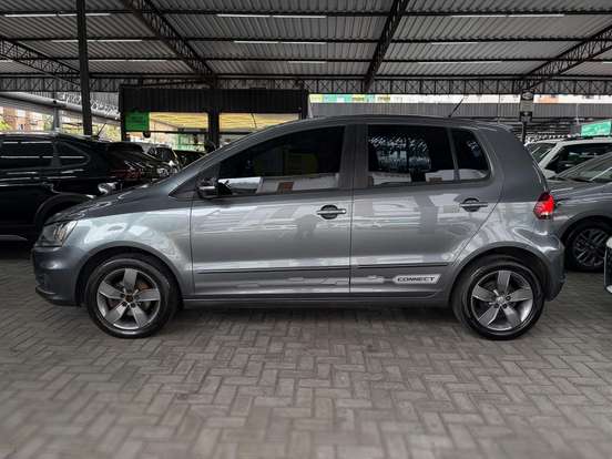 VOLKSWAGEN-FOX-2018