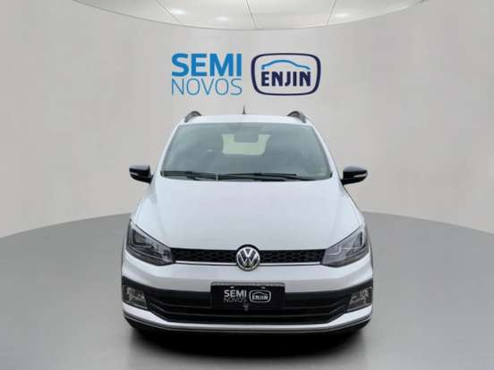 VOLKSWAGEN-FOX-2017