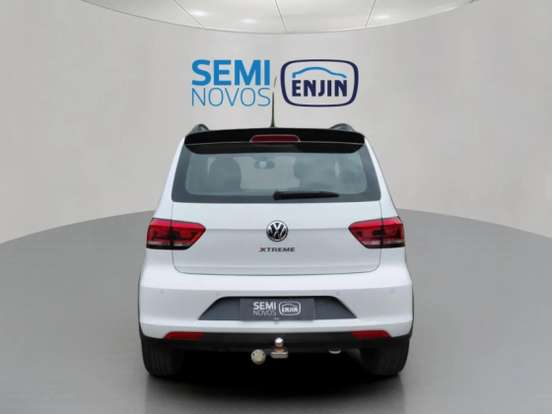 VOLKSWAGEN-FOX-2017