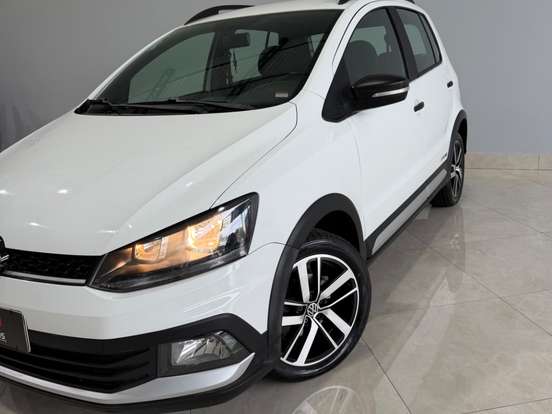 VOLKSWAGEN-FOX-1.6 MSI TOTAL FLEX XTREME 4P MANUAL VOLKSWAGEN-FOX-2018