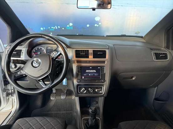 VOLKSWAGEN-FOX-1.6 MSI TOTAL FLEX XTREME 4P MANUAL VOLKSWAGEN-FOX-2018