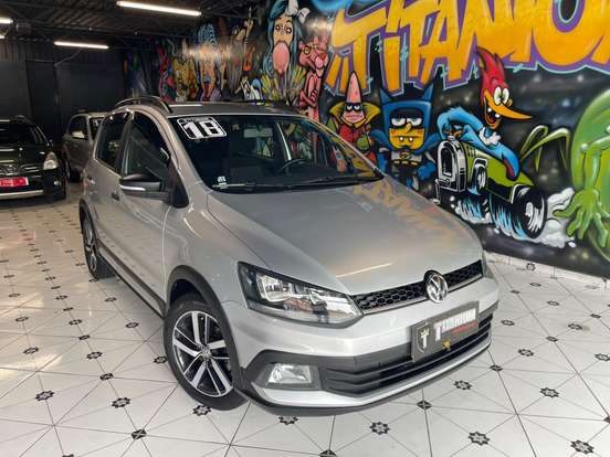 VOLKSWAGEN-FOX-1.6 MSI TOTAL FLEX XTREME 4P MANUAL VOLKSWAGEN-FOX-2017