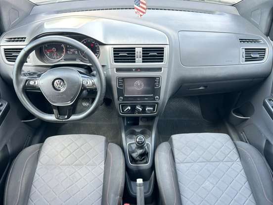 VOLKSWAGEN-FOX-1.6 MSI TOTAL FLEX XTREME 4P MANUAL VOLKSWAGEN-FOX-2019