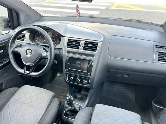 VOLKSWAGEN-FOX-1.6 MSI TOTAL FLEX XTREME 4P MANUAL VOLKSWAGEN-FOX-2019