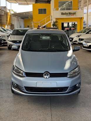 VOLKSWAGEN-FOX-2016