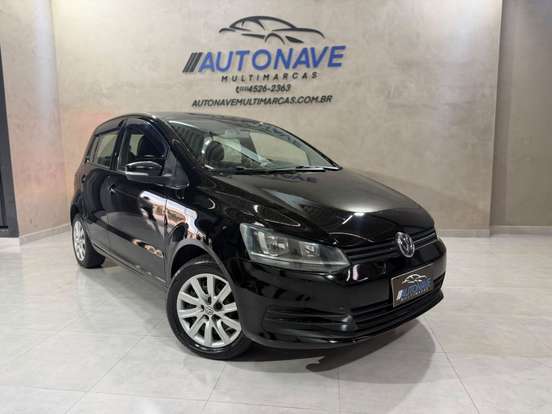 VOLKSWAGEN-FOX-2014