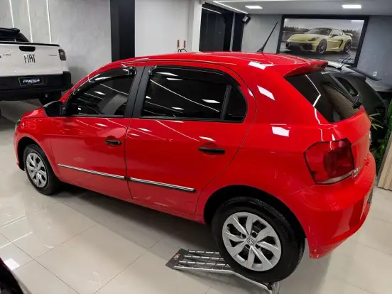 VOLKSWAGEN-GOL-2021