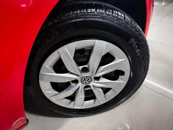 VOLKSWAGEN-GOL-2021