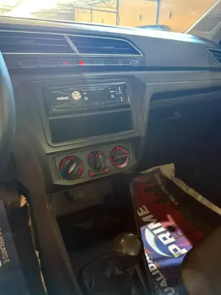 VOLKSWAGEN-GOL-2021