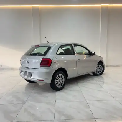VOLKSWAGEN-GOL-2016