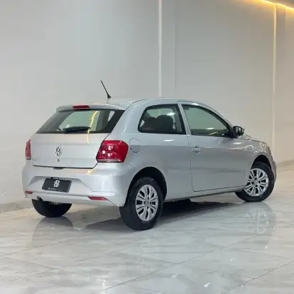 VOLKSWAGEN-GOL-2016