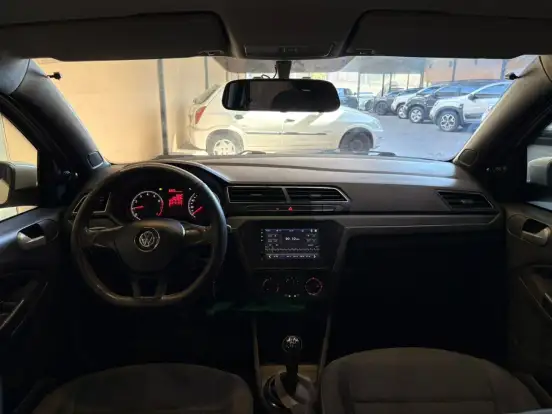 VOLKSWAGEN-GOL-2017
