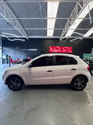 VOLKSWAGEN-GOL-1.0 MI 8V FLEX 4P MANUAL G.IV VOLKSWAGEN-GOL-2013