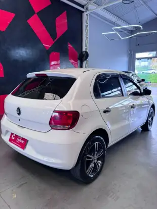 VOLKSWAGEN-GOL-2013