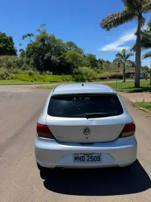 VOLKSWAGEN-GOL-1.0 MI 8V FLEX 4P MANUAL G.V VOLKSWAGEN-GOL-2009