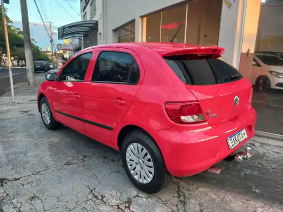 VOLKSWAGEN-GOL-1.0 MI 8V FLEX 4P MANUAL G.V VOLKSWAGEN-GOL-2010