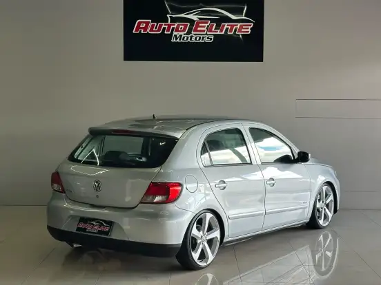VOLKSWAGEN-GOL-2010