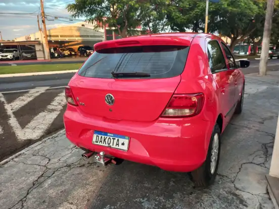 VOLKSWAGEN-GOL-2010