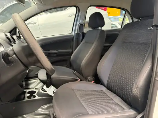 VOLKSWAGEN-GOL-1.0 MI COMFORTLINE 8V FLEX 4P MANUAL VOLKSWAGEN-GOL-2015