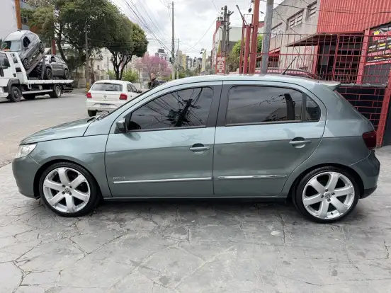 VOLKSWAGEN-GOL-1.6 MI POWER 8V FLEX 4P MANUAL G.V VOLKSWAGEN-GOL-2009