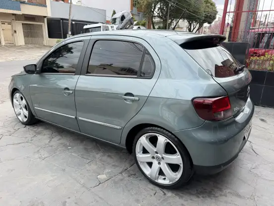 VOLKSWAGEN-GOL-2009